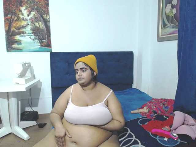 תמונות SusanaEshwar #bigboobs #hairy #cum #smoke #pregnant 1000 tips