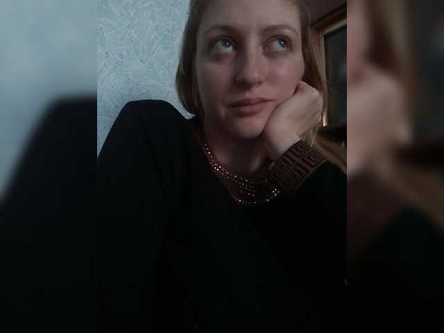 תמונות Viktoria-play In a private chat, I will show you everything you wished for!